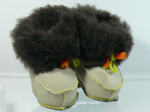 SHEEPSKIN SLIPPERS/BOOTS FOR BABY 100% GENUINE LEATHER UNISEX UK SIZE 5 - Picture 22 of 22