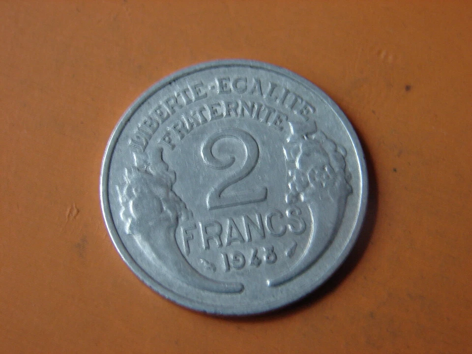 FRANCE. 2 FRANCS MORLON ALUMINIUM 1948. - Photo 1/2