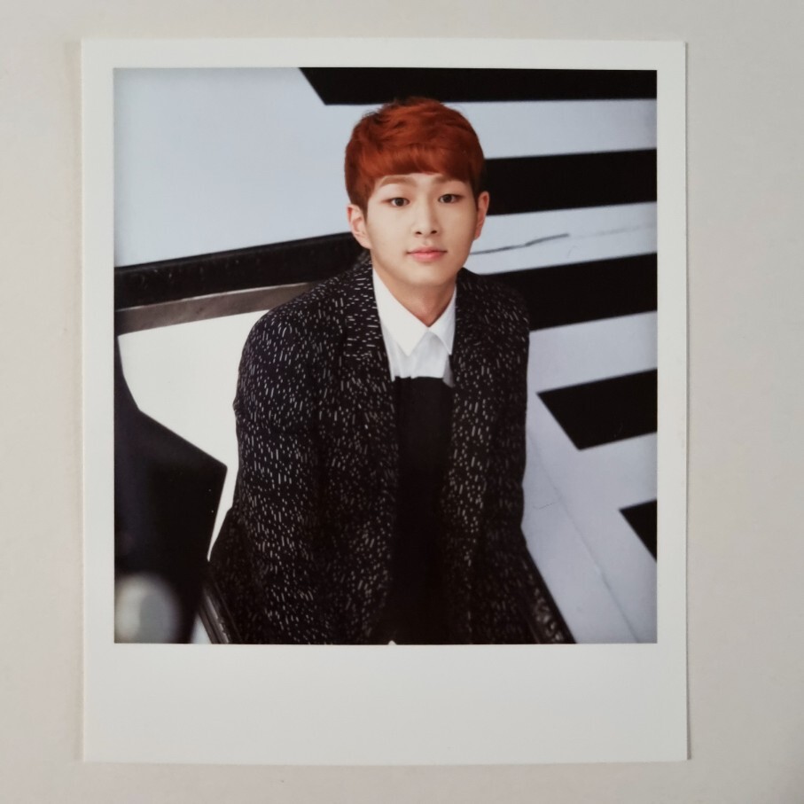 SHINEE Official Photocard Polaroid Card Original Surprise Vacation