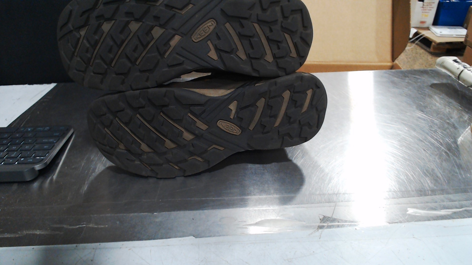 Come Nuovo_KEEN Uomo Circadia Media Altezza Comodo Acqua_Bisonte Brindle_10 5