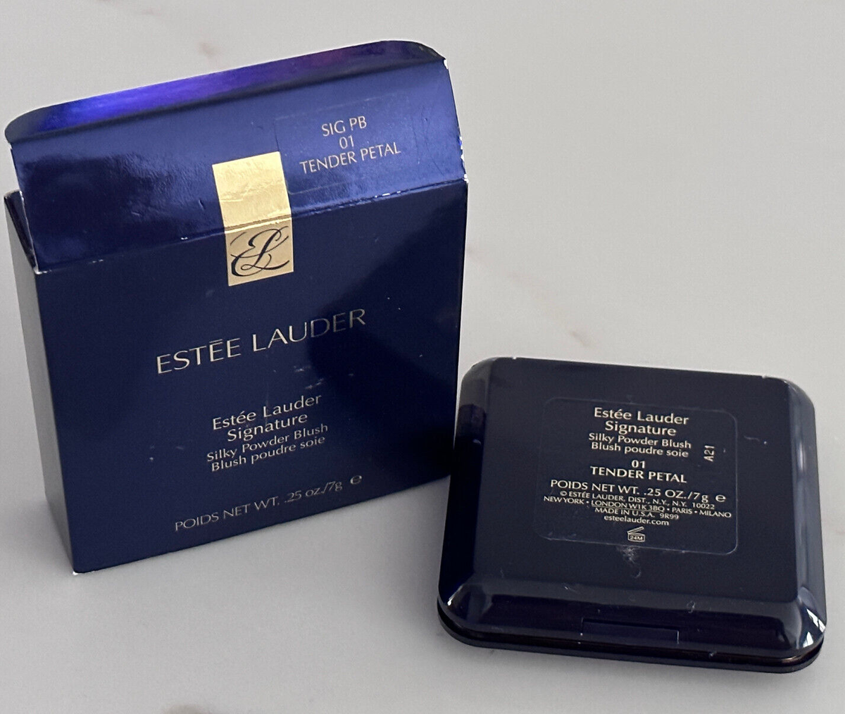 ESTEE LAUDER パウダー ダブル ウェア シアー フラッタリー ルース パウダー / エスティ