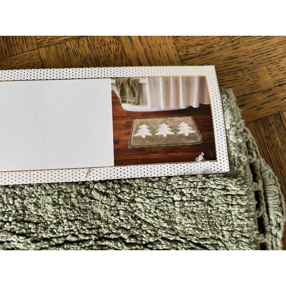 Cupcakes and Cashmere Christmas Tree Bath Rug Mat Non Slip Water