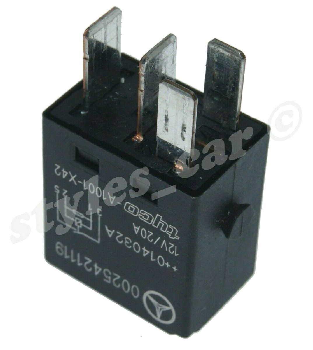 0025421119 Mercedes-Benz E M S ML SL Class 4-Pin Multi-Use Black  