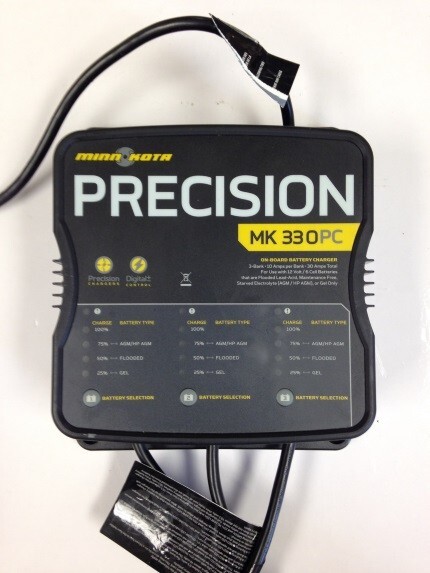 Minn Kota  MK330PC 3 Bank On-Board Battery Charger (RE500519