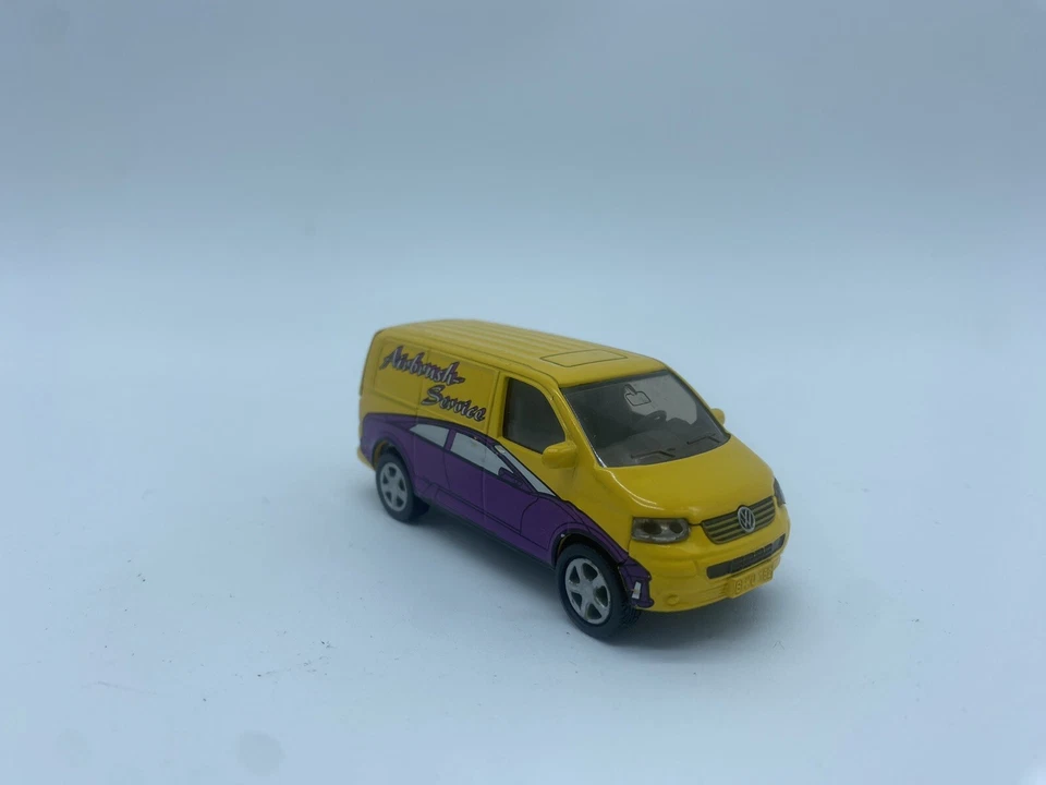 MODELLINO FURGONE VOLKSWAGEN TRANSPORTER TYPE 5 2005 - SIKU 1338 - SCALA 1:55 - Immagine 2 di 3