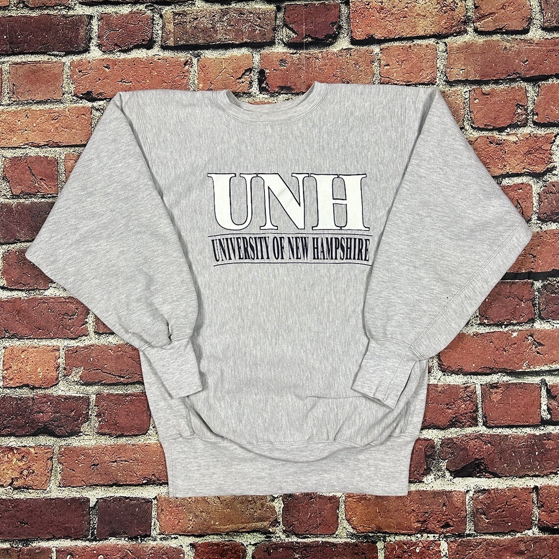 Champion reverse Weave 90s UMASS USA製 RW Vintage UMASS Champion Reverse Weave Sweatshirt – For All To
