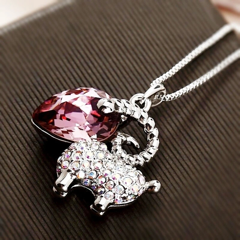 18K White Gold Filled Made With Swarovski Crystal Colorful Purple Sheep Necklace Foto 3 de 4
