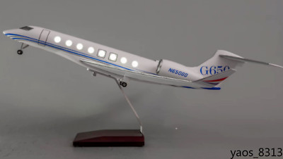 1/70 Gulfstream G650ER LED Light Painted Private Jet Model with Landing Gear