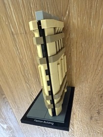 LEGO ARCHITECTURE: Flatiron Building, New York (21023)