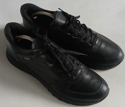 HERREN ECCO ST.1 GORETEX SCHWARZE LEDER SNEAKER. Größe UK 8,5