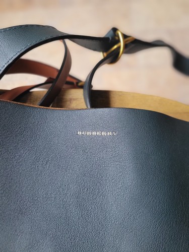 Burberry Green Leather Hobo Bag