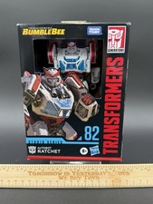 Transformers Studio Series Bumblebee Deluxe Class 82 Ratchet Hasbro Sealed