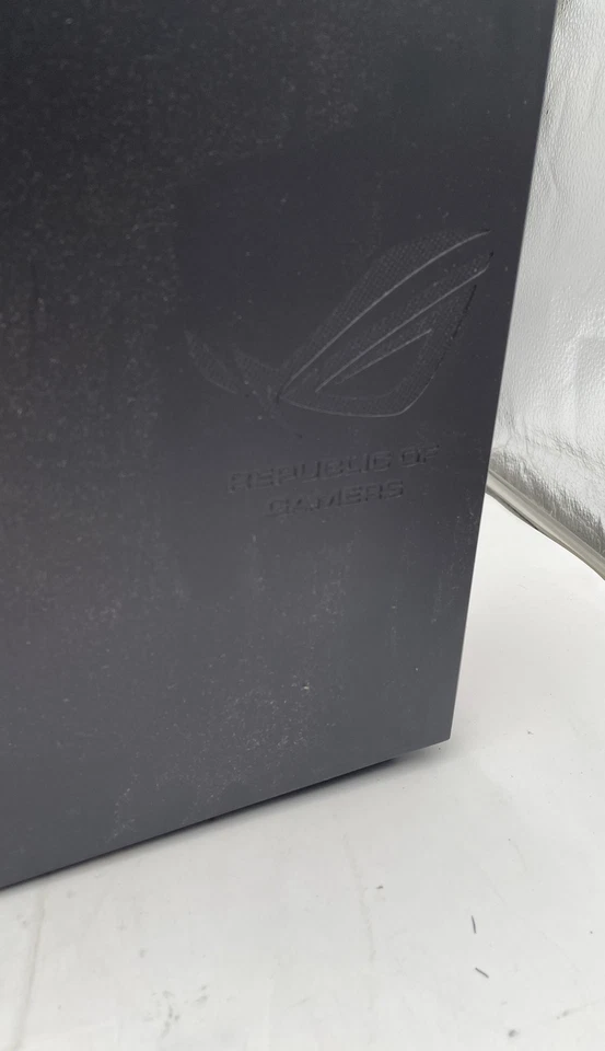 ASUS ROG G20CB Intel i7 Desktop Gaming Computer with Power Supply - Image 3 of 4