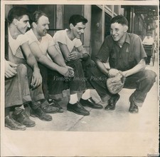 1949 New York George Herman Ruth Pittsburgh Pirates Wirephoto Vintage 8x8