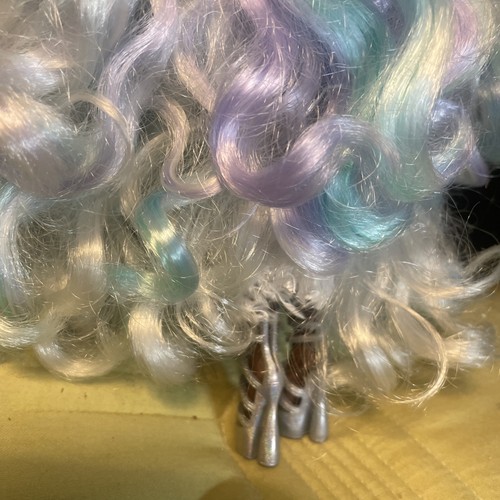 LOL OMG Fashion Show Style Edition Outrageous Millennial Girls Silver PkBlhair - Bild 9 von 12