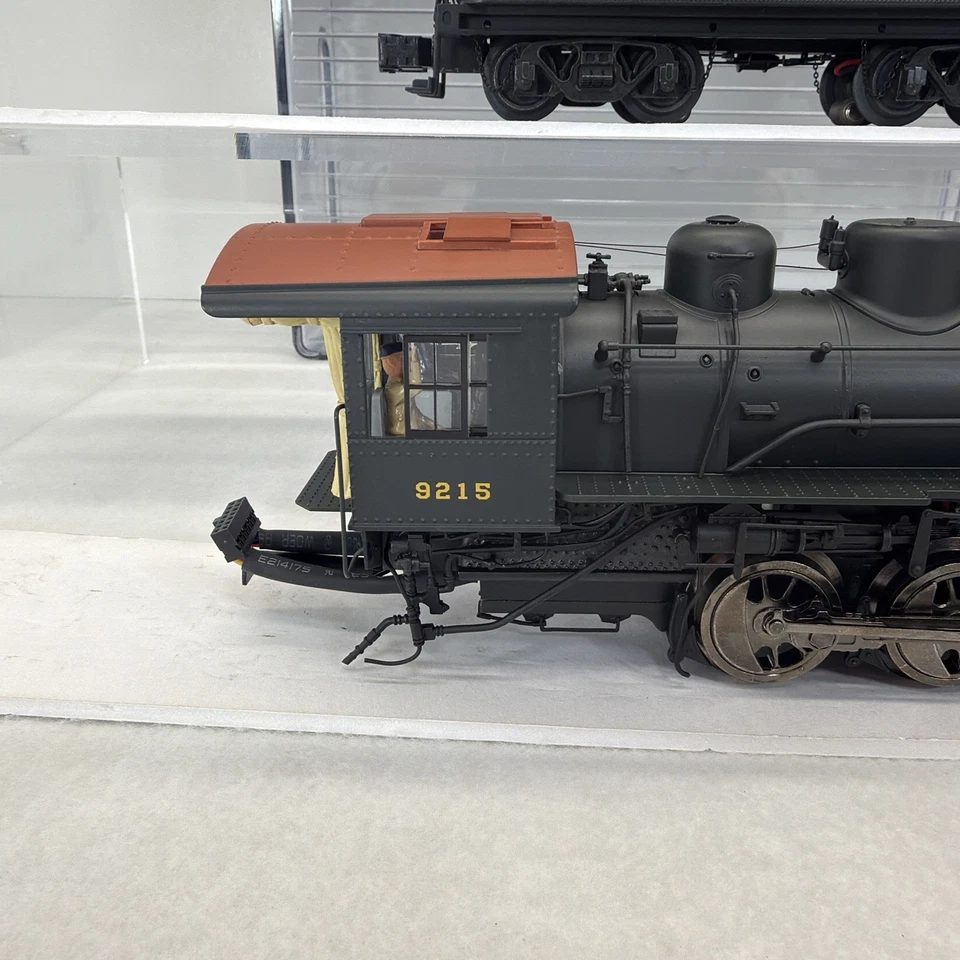 Atlas O Lionel TMCC Item #1703-2 Pennsylvania USRA 0-6-0 Steam Used #9215 PRR - Image 4 of 4