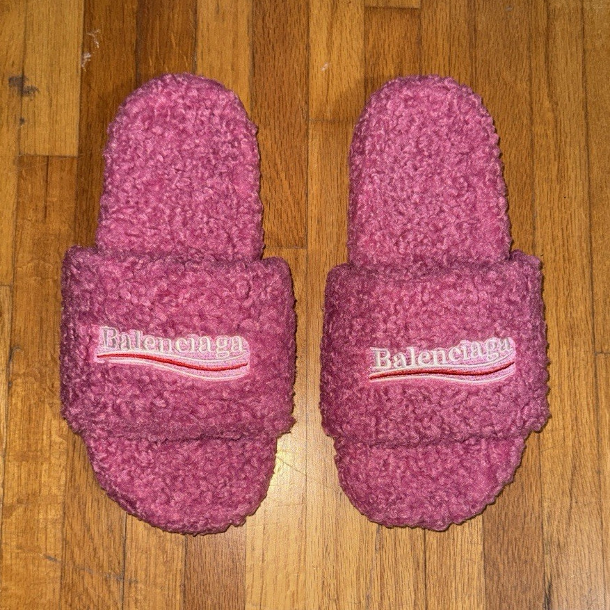 Balenciaga Men display picture 2
