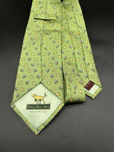 Bird Dog Neck Tie Silk Green The Birds And Bees Whimsical - Picture 3 of 4