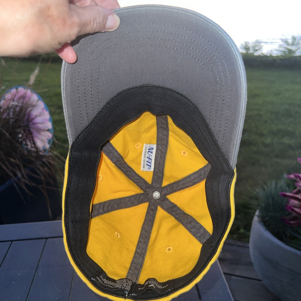 American Flag Black Gray Ivory Eagle on Yellow Fabric Gray Bill Hat Cap