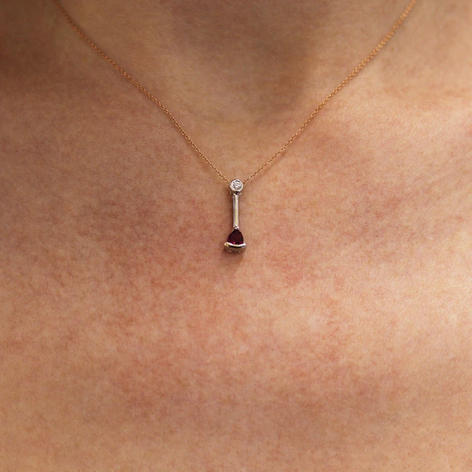 0.3 ctw Natural Pink Triangle Tourmaline & Diamond Solid 14k Yellow Gold Pendant - Image 3 of 3