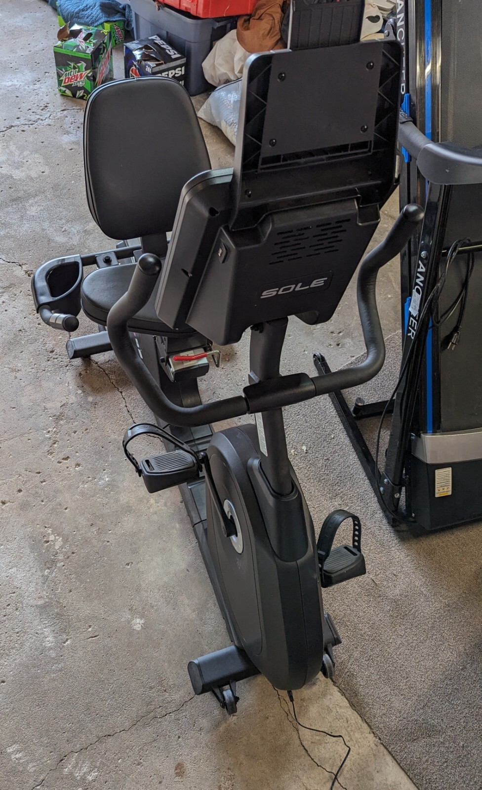 SOLE R92 recumbent exercise bike unused! eBay