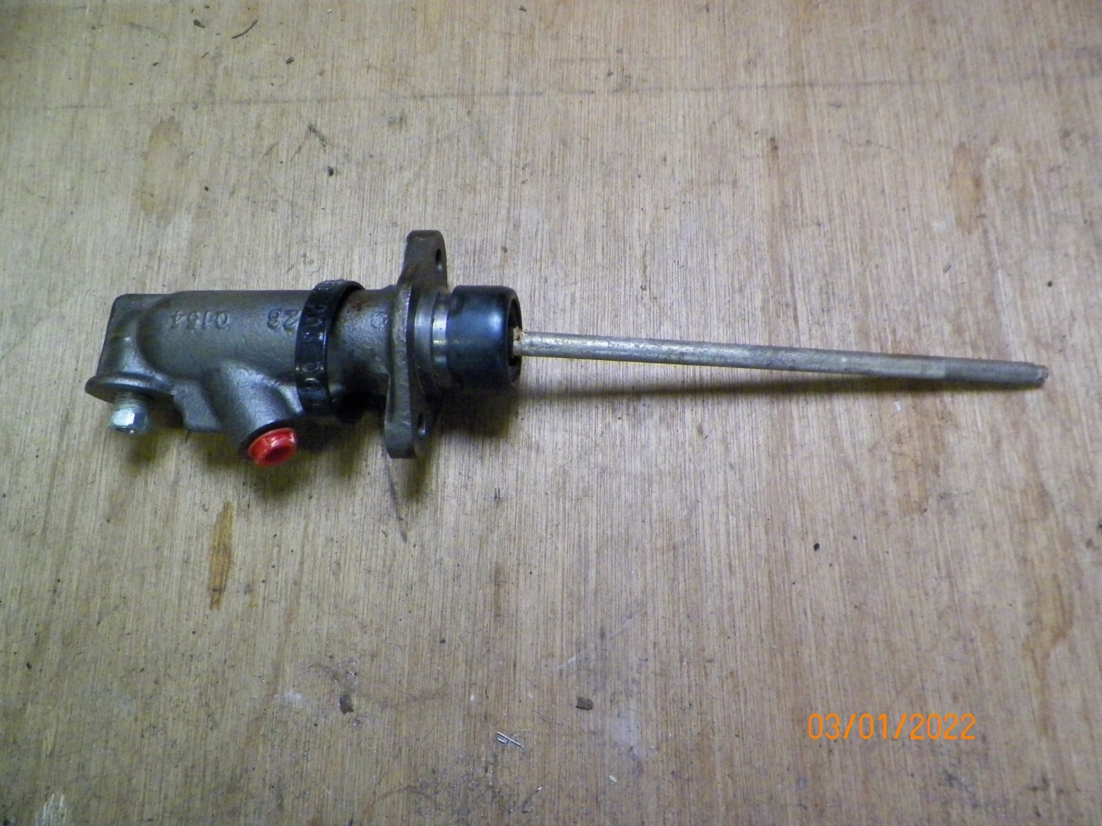 Genuine Girling brake master cylinder 64068568 Rover 2000 2000TC 2200