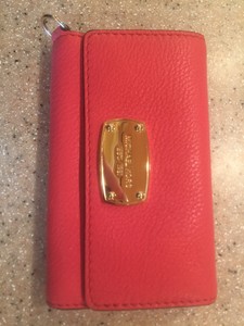 mk cell phone wallet