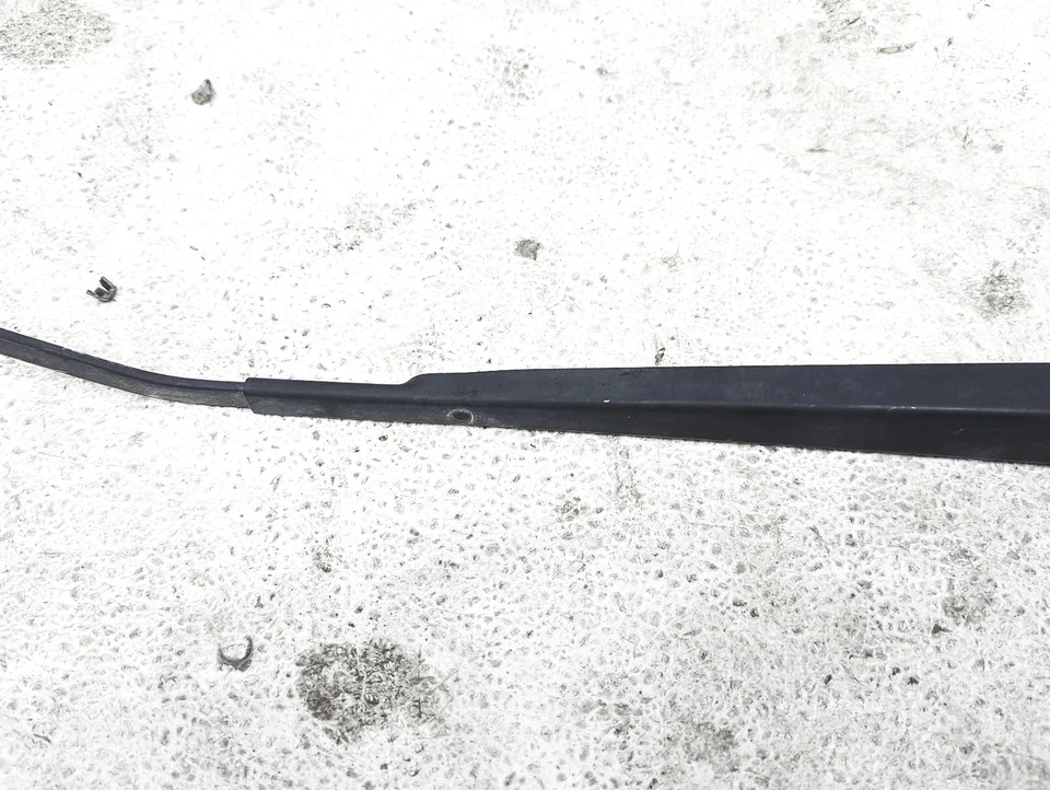 Brazo limpiaparabrisas pasajero derecho Hyundai Elantra 2011-2016 98320-3X500 Foto 4 de 4