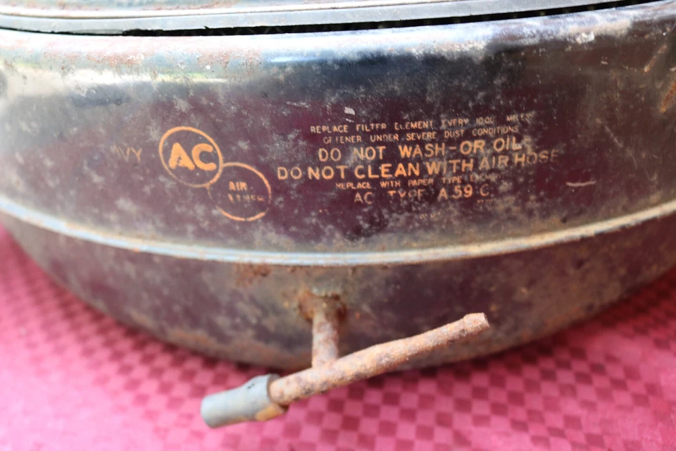 59 1959 PONTIAC BONNEVILLE CATALINA TRI-POWER AIR CLEANER - Image 3 of 4