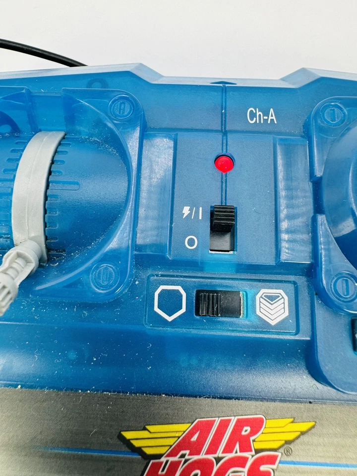 Spin Master Air Hogs Axis 300x RC Helicopter 3 Channel REMOTE ONLY REPLACEMENT - Image 3 of 4