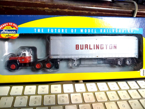 RTR 1/87 HO ATHEARN MACK B TRACTOR W/40 TRAILER BURLINGTON RED TRUCK BUILT SEMI - Picture 1 of 10