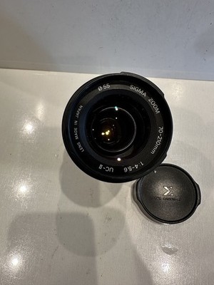 Sigma UC Zoom Objektiv 70 210 mm f/4 5,6 für Canon EF-Bajonett