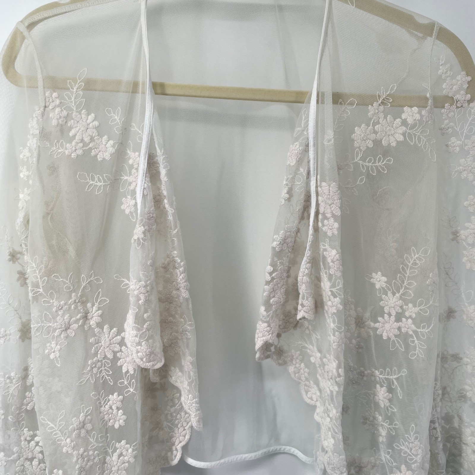 NAF NAF Embroidered Mesh Shrug Womens 36 White Sheer Floral Lace Cardigan Bolero image 4