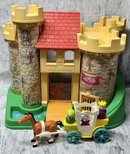 Fisher-Price Little People Play Family Castle #993 1974 King Knight Woodsman