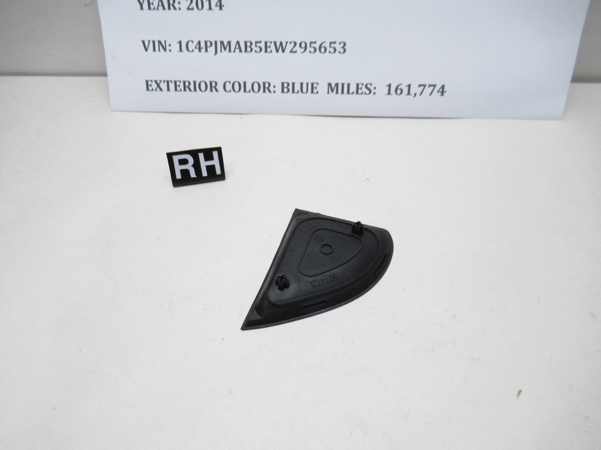 2014-2018 JEEP CHEROKEE Right Hand Pull Cup Mat Insert 2429426 OEM