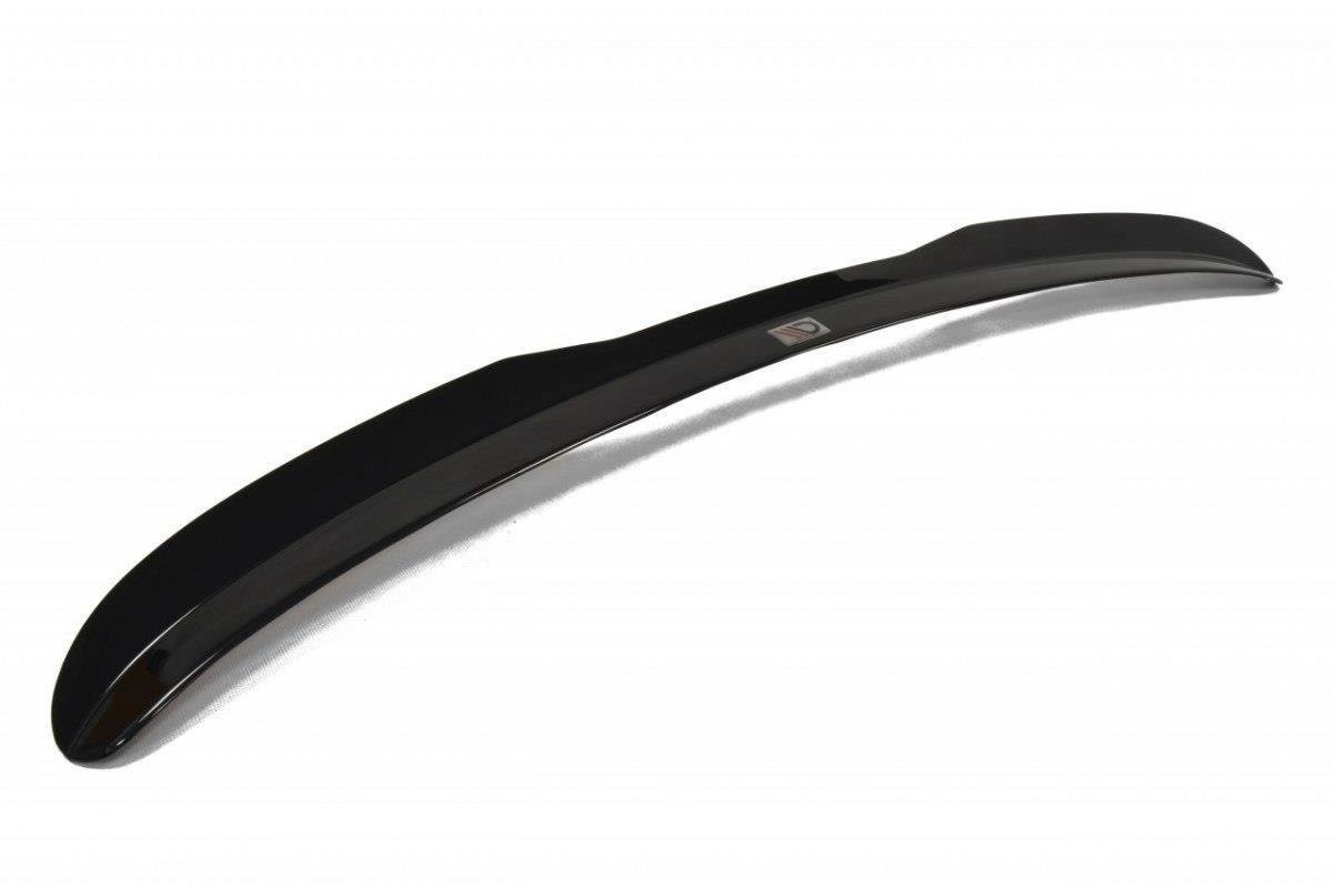 Spoiler cap Maxton Golf Mk5 GTi finition premium noire brillante