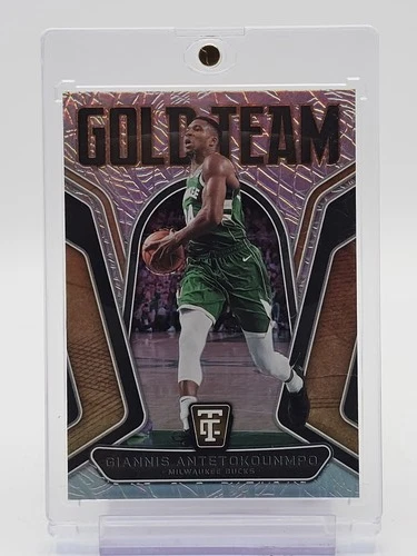 GIANNIS ANTETOKOUNMPO 2024-25 PANINI TOTALLY CERTIFIED GOLD TEAM #7 Q2167