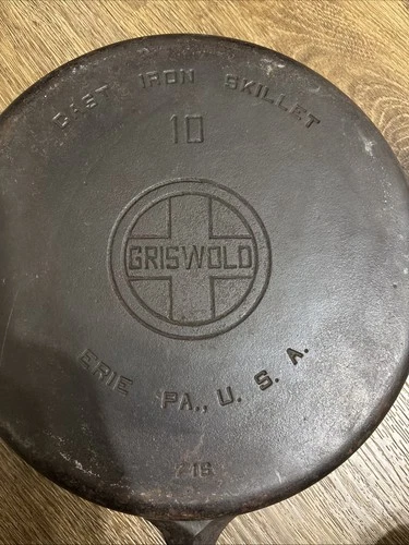 Griswold No 10 L/B Smooth Bottoms Skillet. No Wobble Or Spin.