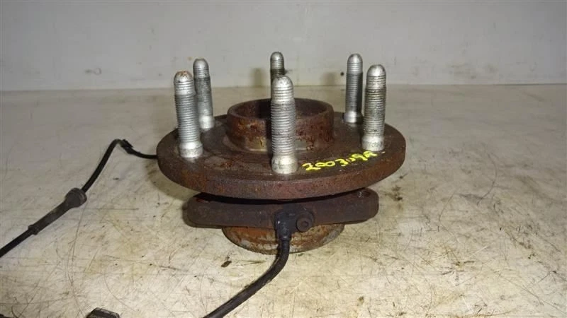 Front Hub 4x4 Fits 07-14 GMC Yukon 668265 - Imagem 2 de 4