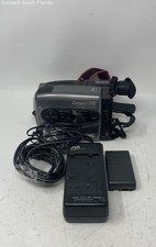 JVC GR-AX910U Compact VHS Digital Signal Processing 5 Head System Camcorder