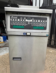 "PITCO SRTG"NATURAL GAS COMMERCIAL RETHERMALIZER ON CASTERS 17.5 GALLON