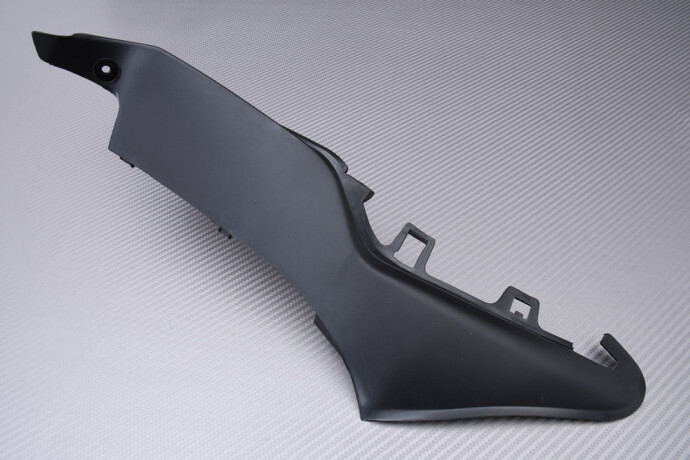 Réparer carénage frotté avec le cache réservoir droit Honda CBR 1000RR 2009