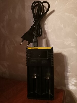 Nitecore Intellicarger NEWi2 Zwei-Schacht-Ladegerät IMR / Li-Ion / LiFeP04