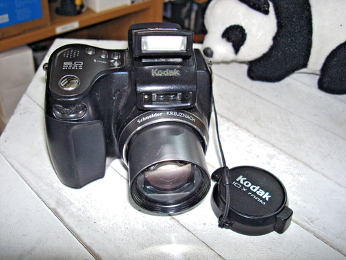 Kodak EasyShare DX7590 Black 5.0MP Digital Camera w/ 10x Zoom - Picture 4 of 12