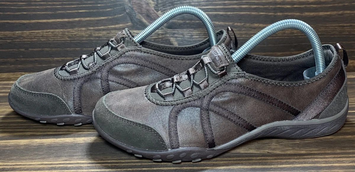 Skechers Breathe Easy Brown Dark Taupe Slip On Sneaker SN 23235