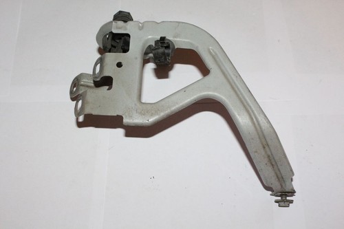 BMW 5 F10 F11 2012 Vorne rechts Halterung Kotflügel RIM15736