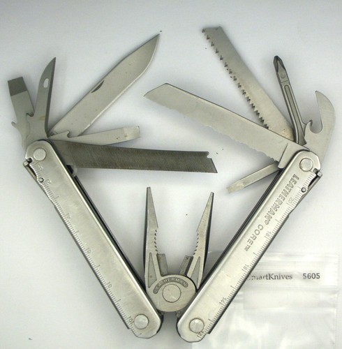 Multiherramienta Leatherman Core. Retirado, nuevo en paquete con cráter C33LX NIP #4434 - Imagen 5 de 7