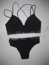 Romwe ribbed stripe  trim removable pads bralette & cheeky panties set S black