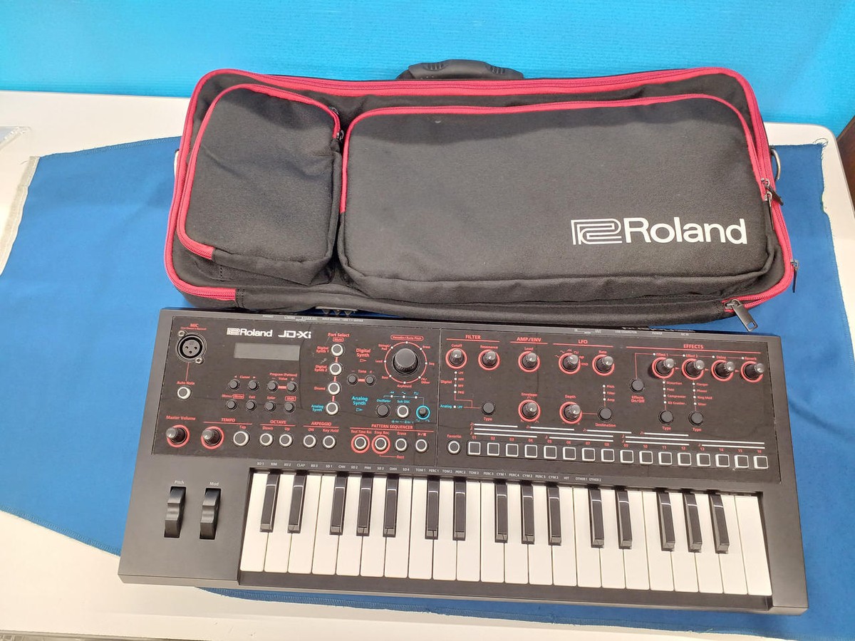 【美品】Roland JD-Xi シンセサイザー 専用ケース付き jdxi Roland JD-XI Synthesizer Analog Keyboard - Excellent Condition