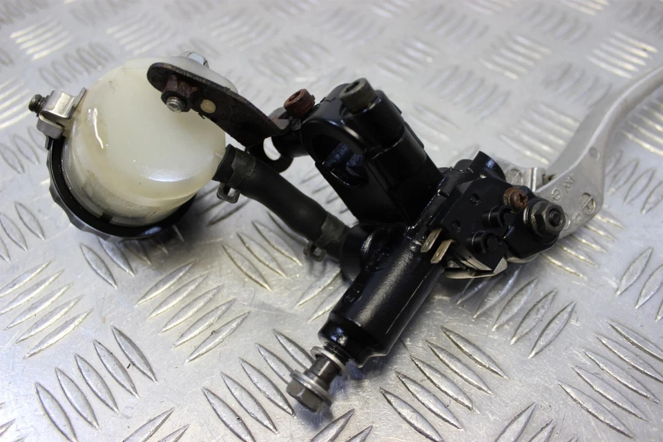 Palanca delantera cilindro maestro de freno Kawasaki Z 750 2007 a 2012 Z750 B141 Foto 4 de 4